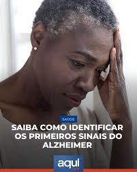 O Alzheimer é uma doença neurodegenerativa progressiva que afeta  principalmente a memória, o pensamento e o comportamento. É importante  ficar atento aos primeiros sinais da doença, que aparecem de forma sutil,  mas
