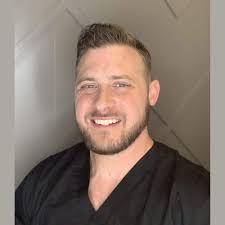 Eric Behm's Instagram, Twitter & Facebook