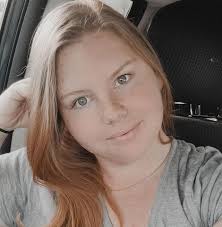 How do you use the Pembrook Kitchen Calendar?