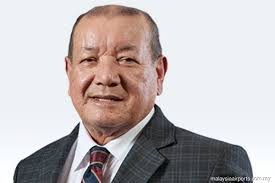 How has malaysia airports holdings berhad's share price performed over time and what events caused price changes? After 30 Years With Mahb Coo Azmi Murad Retires The Edge Markets
