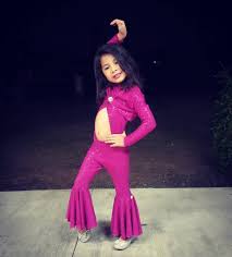 There are already 44 enthralling, inspiring and awesome images tagged with selena quintanilla. Selena Quintanilla Kids Costume Popsugar Latina