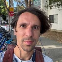 300+ "Šereda" profiles