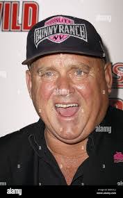 Dennis Hoff's Instagram, Twitter & Facebook