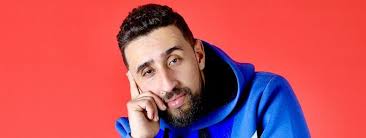 Νίκος Καρβέλας