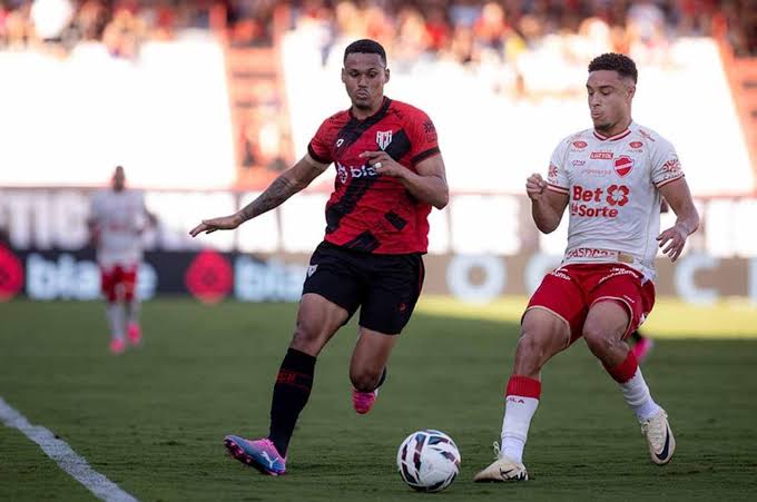Vila Nova vence Atl&eacute;tico-GO: sobe ao G3 da S&eacute;rie B | Brasileir&atilde;o S&eacute;rie B | Pulso Esporte