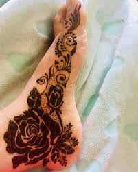 31 Unique And Beautiful Rose Mehndi Designs For D Day Mehndi Designs Rose Mehndi Designs Legs Mehndi Design