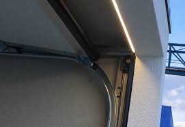 Looking for a good deal on led garage light? Doorlight Beleuchtet Das Garagentor Ihrer Garage Garagen Welt