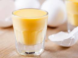 Eierlikor Selber Machen So Gelingt Omas Klassiker Lecker Eierlikor Selber Machen Lecker Rezepte