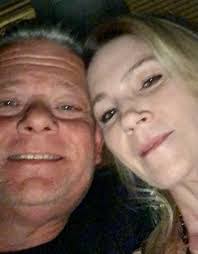 Annette Burris's Instagram, Twitter & Facebook