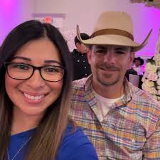 Look for some where to print out by daughter quince invitation for June  2024 I need about 300