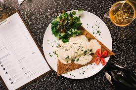 We.live in germany and travel in europe a lot; La Creme De La Crepe Bretonische Crepes In Ottensen Monday2sunday