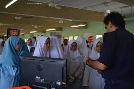 Tahniah diucapkan kepada semua pelajar! Kempen Keselamatan Jalanraya Smk Seri Gombak Duke Highway
