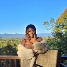 Edith Tivzenda Ayres (@edith.ayres_for_real) • Instagram photos and videos