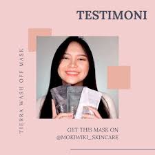 Toma mask from ivory coast on a simple iron stand. Daripada Mokiwiki Skincare Cosmetic Indonesia