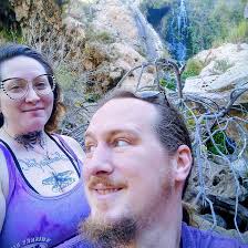 San Angelo ISD board votes 6-1 to close Reagan and Bowie Elementaries after  2026-27 school year to combat enrollment decline and budget deficit.