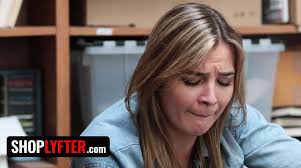 Shoplyfter - Curvy Babe Blair Williams Regretted Stealing When the Officer  Took Her to the Backroom