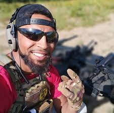 Love Family: We thank all who came to the capitol rotunda this evening to  say goodbye to Mia. We look forward to seeing you at the memorial service  tomorrow morning. For those