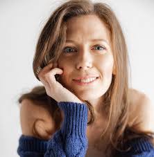 Alice Rix's Instagram, Twitter & Facebook