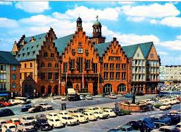 Pk Der Romer In Frankfurt Main Best Places To Live Frankfurt Am Main Frankfurt
