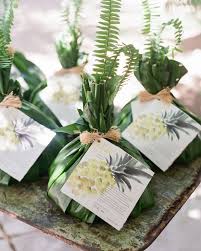 Hawaii Wedding Gifts Hawaii Wedding Favors Wedding Reception Welcome Gifts Were Tra Destination Wedding Favors Hawaiian Wedding Themes Tropical Wedding Favor