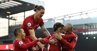 Beyond his goal, Nunez displayed skill, stamina, and awareness. He consistently troubled the Southampton defense, making sharp runs and holding up play effectively. His ability to link up with teammates created more chances, exemplifying his importance to Liverpool's attacking strategy.