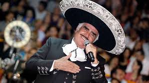 Outstanding performer and venue most accommodating. Vicente Fernandez 80 Anos Del Polemico Y Excesivo Rey De Las Rancheras Gente El Pais