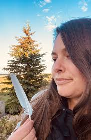 Good evening lovelies a perfect day seeing lovely Cheryl my friend and  lovely Debbie my friend my favourite place Lillie's in the garden it's a  place of healing for me a t