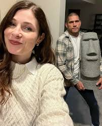 Чемпион UFC Перейра обвинил в неуважении команду Анкалаева: «Затрудню ему  получение боя со мной» Бразильский.. 2026