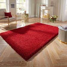 Bestellen sie bereits ab 40€ versandkostenfrei beim testsieger. Design Hochflor Teppich Talence Supersoft Rot Teppich Boss