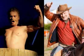 Daniel Olbrychski robi 100 brzuszków dziennie! To jednak nie koniec!  Zdradza jak dba o ciało