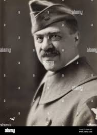 Gattling gun hi-res stock photography and images