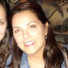 Karen Fullam's Instagram, Twitter & Facebook