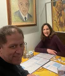 Both of us are feeling nostalgic eating at Lucky Platter for our 28th  Anniversary. We so loved living in Evanston over 2 decades ago:)