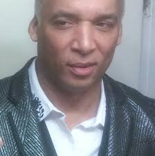 What are some recommendations for places to visit in Detroit?