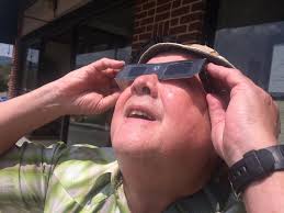 Darkness of totality enlightens Charlottesville couple in WNC