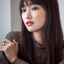 一重さんのアイメイク完全版 元の目を生かして自然に大きく魅力的に見せる 美的 com グレー アイシャドウ 美髪 アイメイク