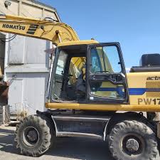 معدات ثقيله في المملكه العربيه السعوديه معرض أبوعوض لتجارة الموتسيكلات Pages Directory