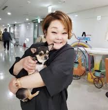 앞으로 빅마마 이혜정의 제품을 ns홈쇼핑에서 만나실 수 있으세요~ 여러분에게 많은 사랑을 받고 있는 꼬리곰탕과 이번에 새롭게 선보이는 황태국&구이를. ë¹…ë§ˆë§ˆ ì´í˜œì • ë¶€ì¹œìƒ ì´ì¢…ëŒ€ ì „ ìœ í•œí‚´ë²Œë¦¬ íšŒìž¥ ì•„ì‹œì•„ê²½ì œ