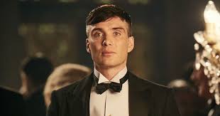 The peaky blinders take over london's eden club the peaky blinders are under attack. Tommy Shelby Faces A New Threat In Peaky Blinders S6 Esquire Middle East