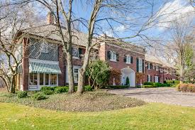 Maybe you would like to learn more about one of these? 980 N Green Bay Rd Lake Forest Il 60045 Mls 10931010 Coldwell Banker
