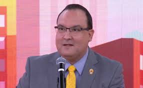 'Muito defensor de indígena mora em cobertura no Nordeste, mas nunca pisou  em aldeia', diz presidente da Funai