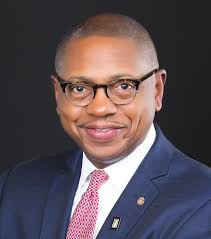 Designfreebies free InDesign newsletter template 2