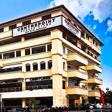 Other neighbouring projects nearby here are 1 utama shopping centre, 3 damansara, atria shopping centre, g avenue, glo damansara, nexis shoppe. Centrepoint Bandar Utama