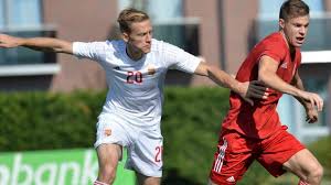 In the current club videoton fc played 5 seasons, during this time he played 69 matches and scored 12 goals. U21 Ferfi U21 Pozitiv Szemlelet Mellett Tanultak A Fiatalok