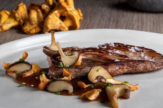 Beef with Mushrooms