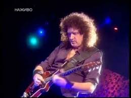Jun 22, 2021 · news brian may's 'back to the light' shines on with remastered reissue. Brian May Best Solo Ever Youtube