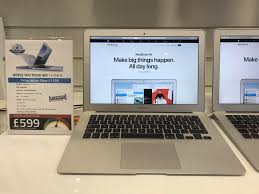 But using a macbook air, even a brand new one, in 2017 feels like getting stuck in a bit of a time warp. Apple Macbook Air 13 Inch Core I5 8gb 128gb Ssd 2017 High Sierra Laptop Workshop