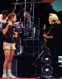 Jerry Garcia, Bob Weir - June 18, 1989 - Mountain View, CA | Dead Images