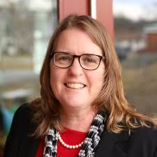 All brilliant and passionate product managers in my network- I´d love to  work with you!