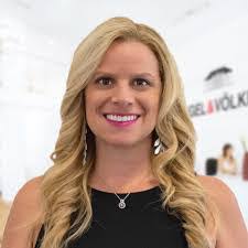 Monique Speights's Instagram, Twitter & Facebook